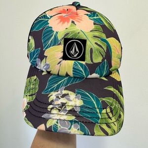 Volcom Into Paradise Tropical Monstera Foam Trucker Hat